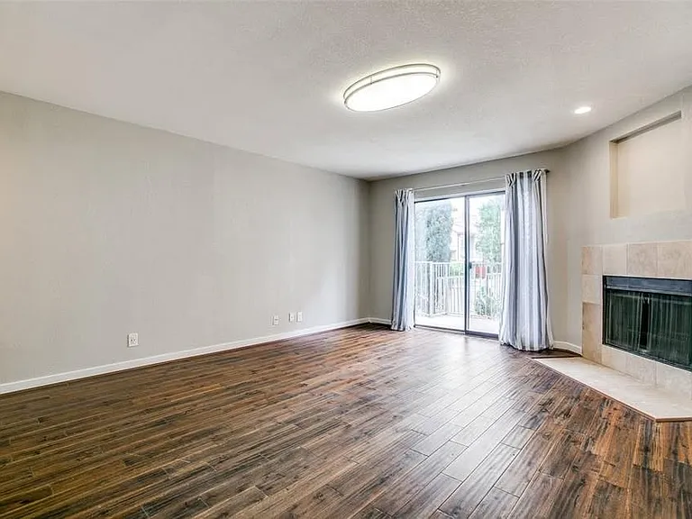 4777 Cedar Springs Rd #9F — Photo 18