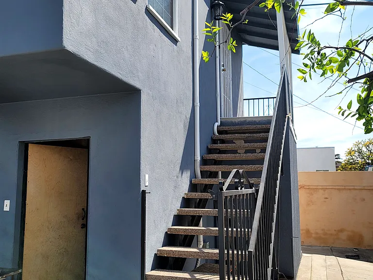 3212 Live Oak St #2 — Photo 1