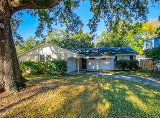 128 Phyllis Ct, River Ridge, LA 70123