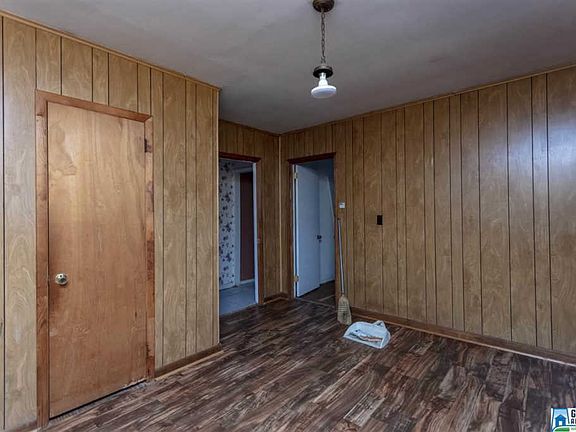 5th image of 5728 Country Club Dr