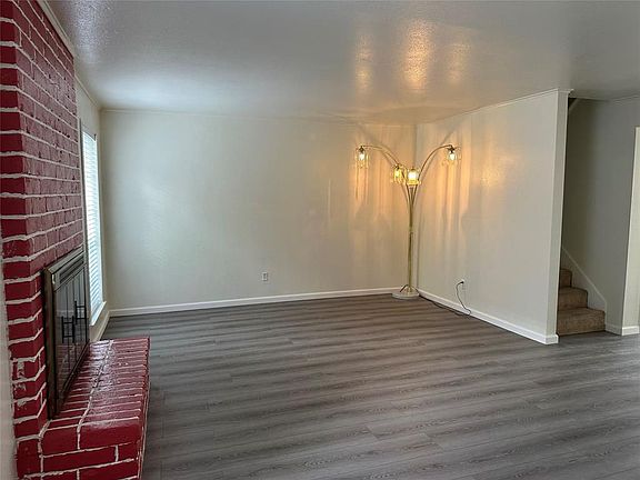 4th image of 4046 Belle Park Dr