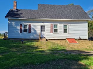 792 Mudgett Rd, Levant, ME 04456