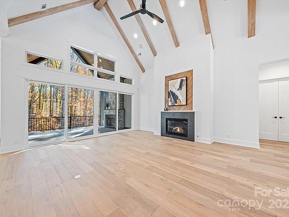 5th image of 155 Copper Pine Ln #8