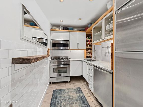 4th image of 426 W 23rd St APT 5F