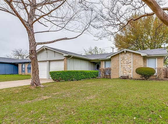 2nd image of 603 Plantation Dr