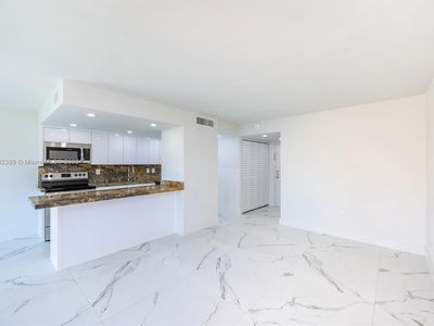 9311 SW 4th St APT 215B, Miami, FL, 33174