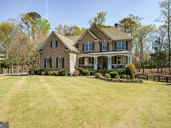 2nd image of 1055 Coleridge Way