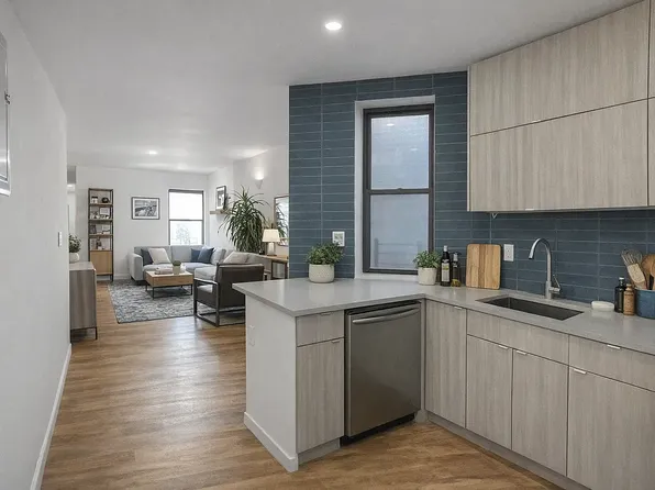 30 3rd Street image 1 of 7
