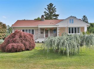 5 Pine Rd, Valhalla, NY 10595