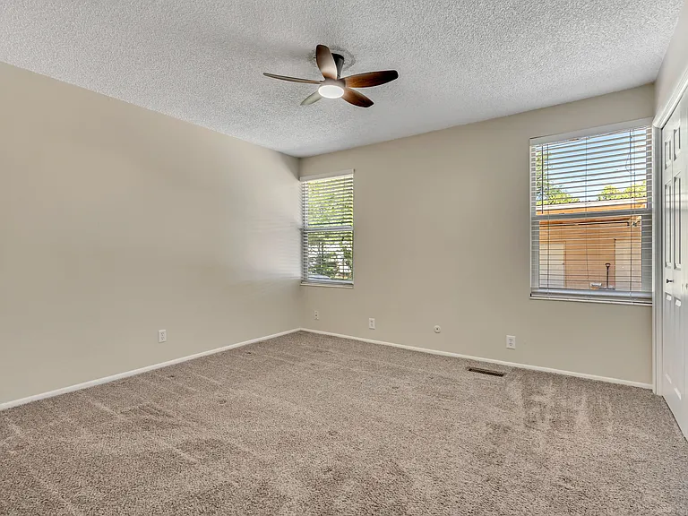 169 N 300 E #169 — Photo 7