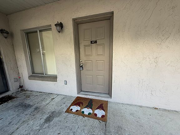 3rd image of 2001 San Marcos Dr SE APT 3