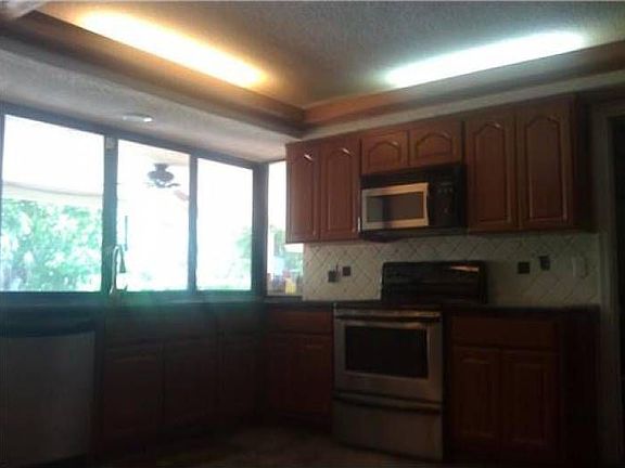 4th image of 8826 NW 21st Ct