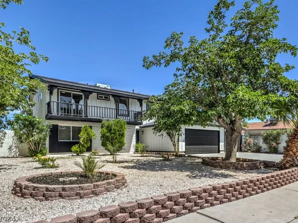 2958 Topaz St, Las Vegas, NV 89121