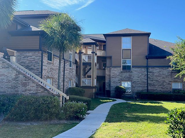 1st image of 498 N Pin Oak Pl APT 206