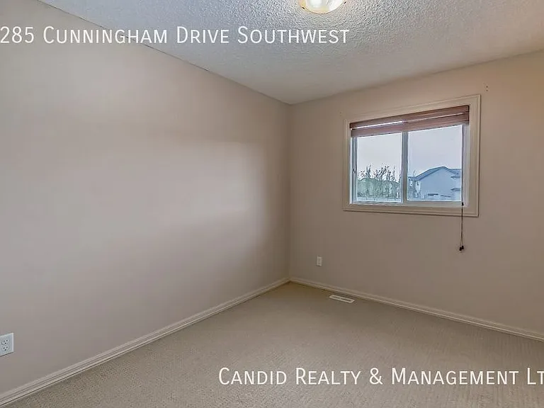 1285 Cunningham Dr SW — Photo 16