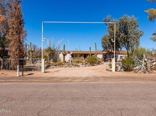 646 W Windsong St, Apache Junction, AZ 85120