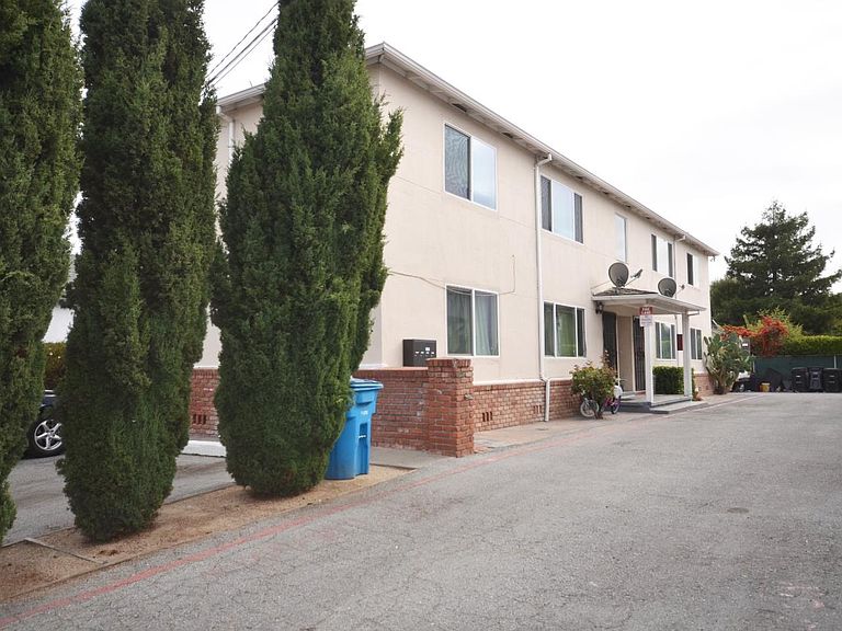 684 Oakside Ave Redwood City, CA, 94063 Apartments for
