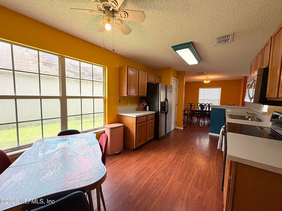 1st image of 1634 SPRING OAKS Lane
