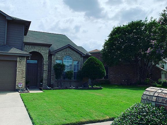 5th image of 2869 Briar Hill Dr