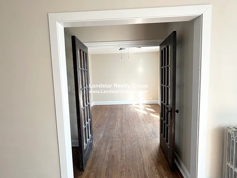 1936 W Estes Ave #1N — Photo 4