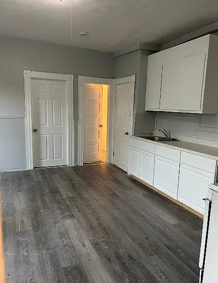 52 Lasalle St #3E — Photo 10