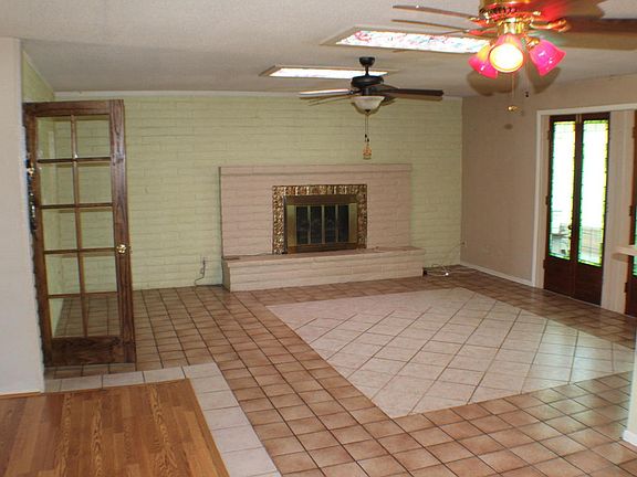 5th image of 3225 W Sahuaro Dr