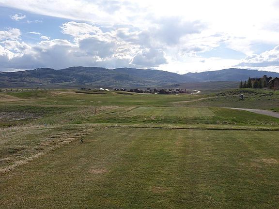 2nd image of 1755 Mountain Sky Ln