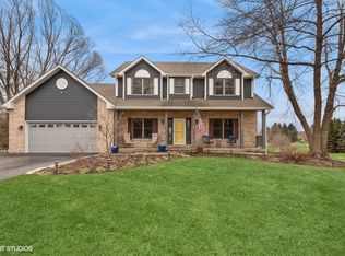 1717 Spruce St, Spring Grove, IL 60081