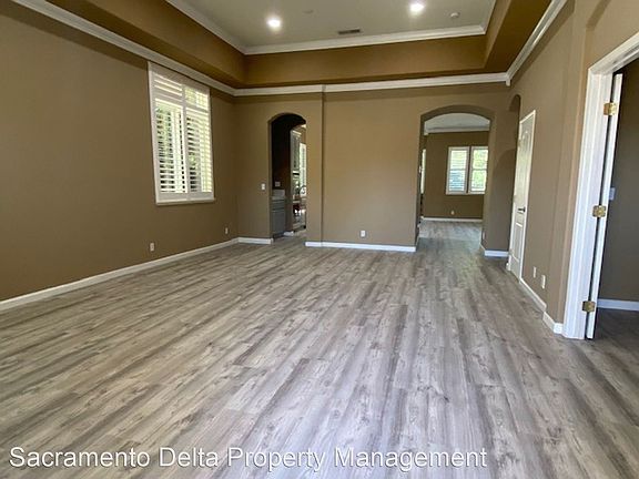 2nd image of 2217 Sebastian Way