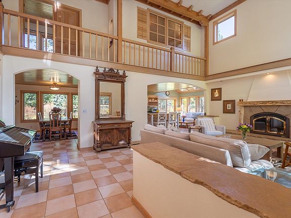 5th image of 14246 Swiss Ln