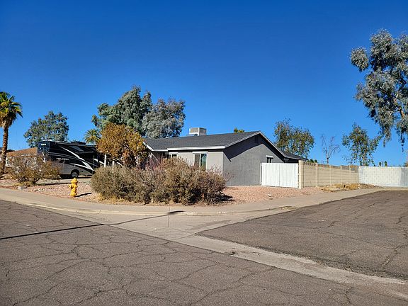 2nd image of 4020 E Eugie Ave