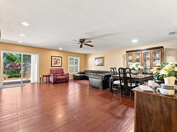 5th image of 2700 BAYSHORE BOULEVARD #592