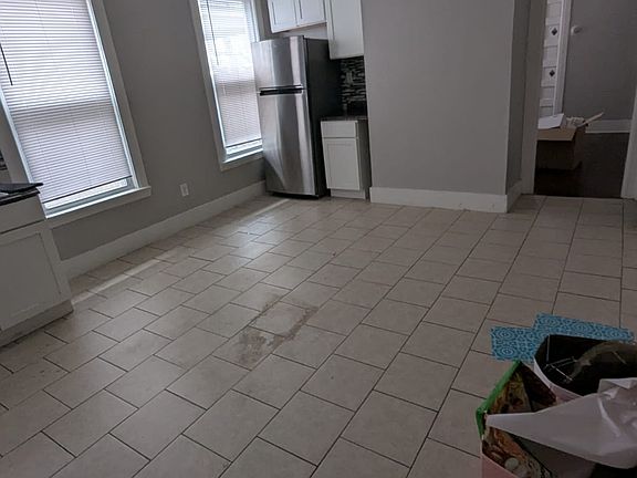 5th image of 20 Howard Ave #2RR