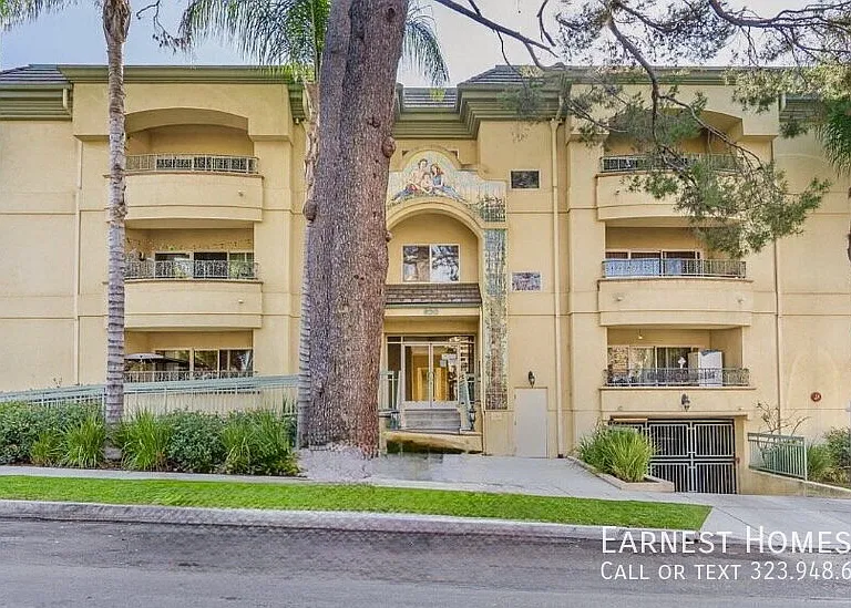 620 E Palm Ave #204 — Photo 2