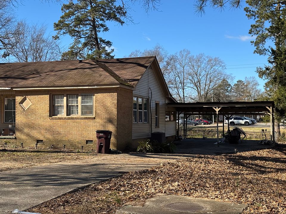 1st image of 800 Pine St