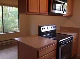 2237 S 333rd St APT A, Federal Way, WA 98003