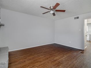 1403 Courtney Pl #1403B, Cleburne, TX 76033
