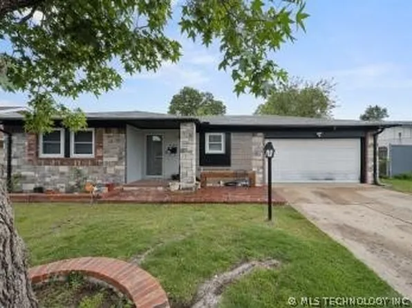 9324 E 49th St, Tulsa, OK 74145