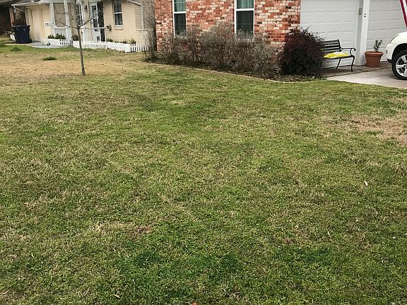2nd image of 1517 Carroll Dr