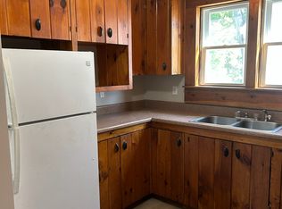 31 Worrall Ave Floor 2, Poughkeepsie, NY 12603