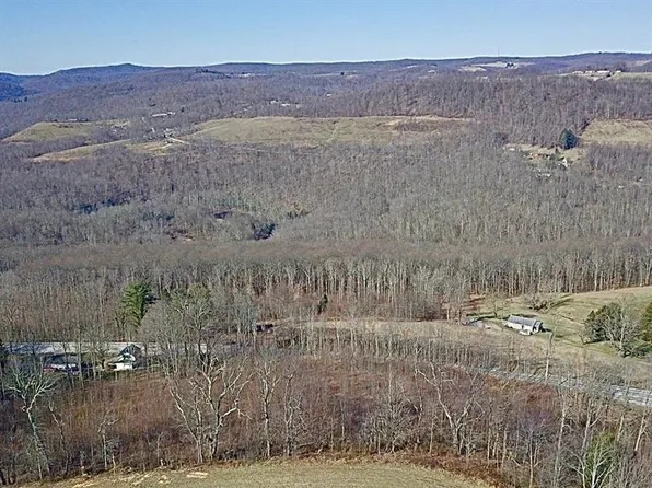 301 Mill Run Rd, Normalville, PA 15469