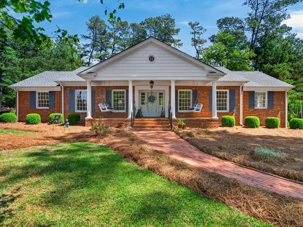 1046 Johnson Rd, Coats, NC 27521