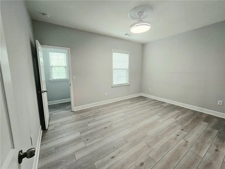 123 Barkley Ln — Photo 33