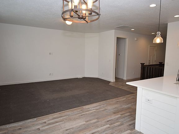 5th image of 12098 S Tower Arch Ln