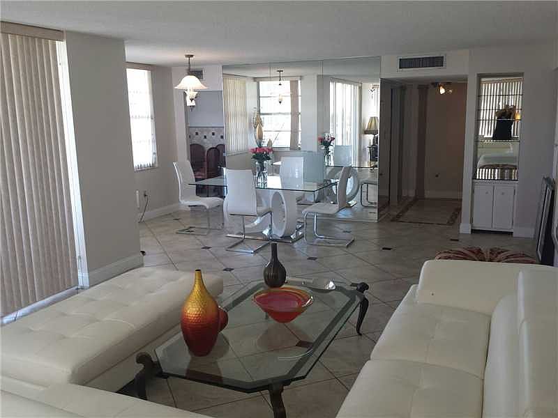 1st image of 18011 Biscayne Blvd #10051
