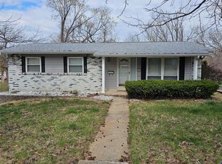713 Locust St, Festus, MO 63028