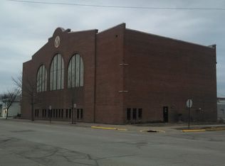223 Center St #1, Winona, MN 55987