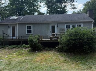 47 Parmalee Hill Rd, Newtown, CT 06470