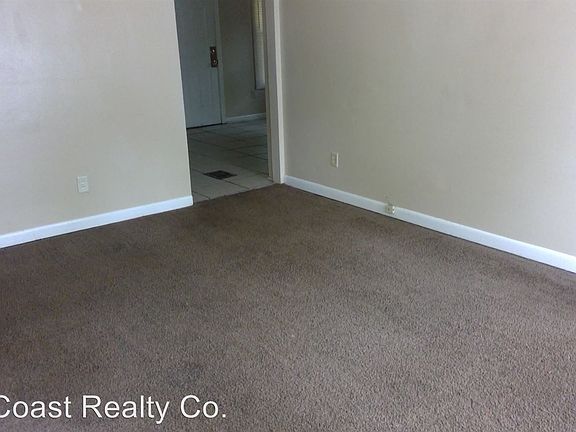 2nd image of 4113 Redonda Ln