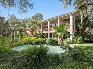 2033 SE Highway 317, Old Town, FL 32680